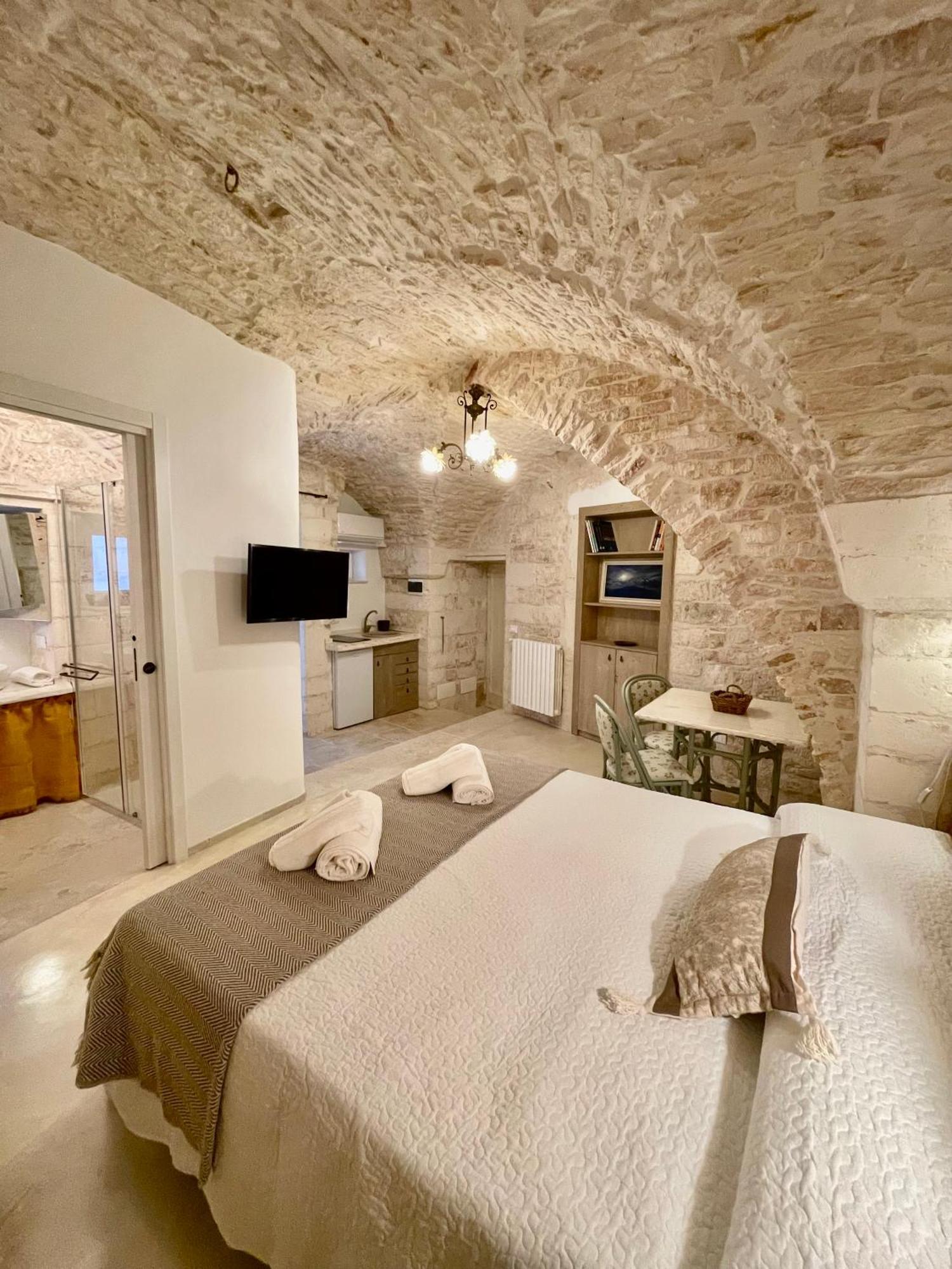 Il Malcantone Martina Franca Bagian luar foto